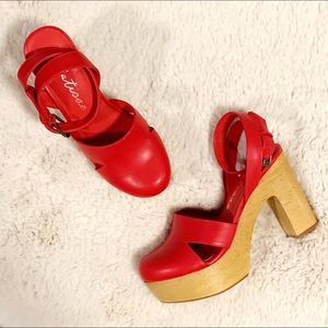 NWT Free People Platform Clog WITH BOX